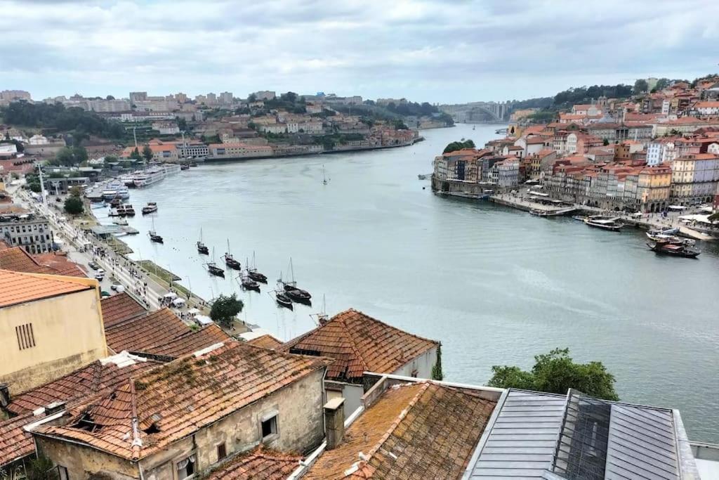Апартаменты Loft In The Historic Center Of Oporto Downtown Экстерьер фото