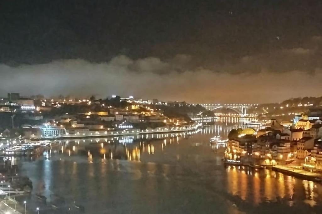 Апартаменты Loft In The Historic Center Of Oporto Downtown Экстерьер фото